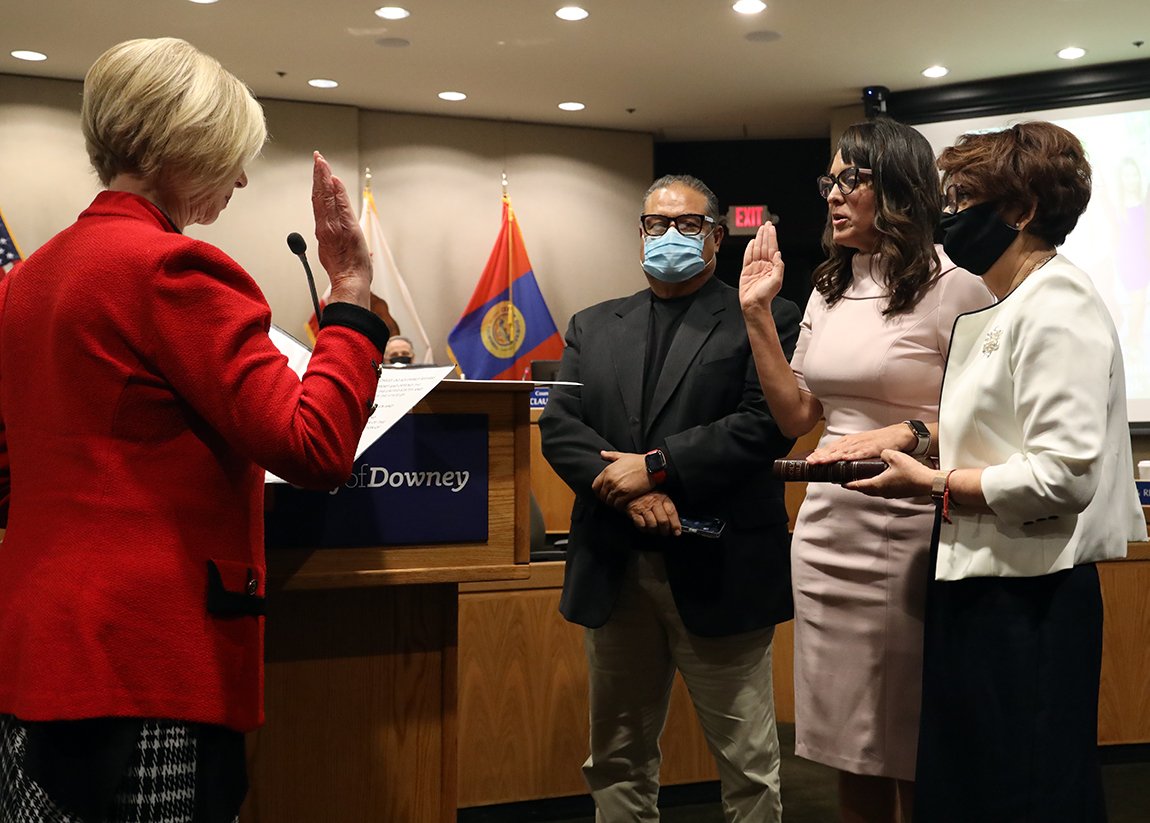 Blanca Pacheco takes oath for second term as mayor
