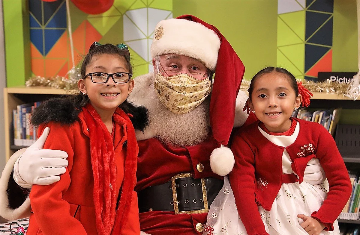 Santa Claus visits the Downey City Library
