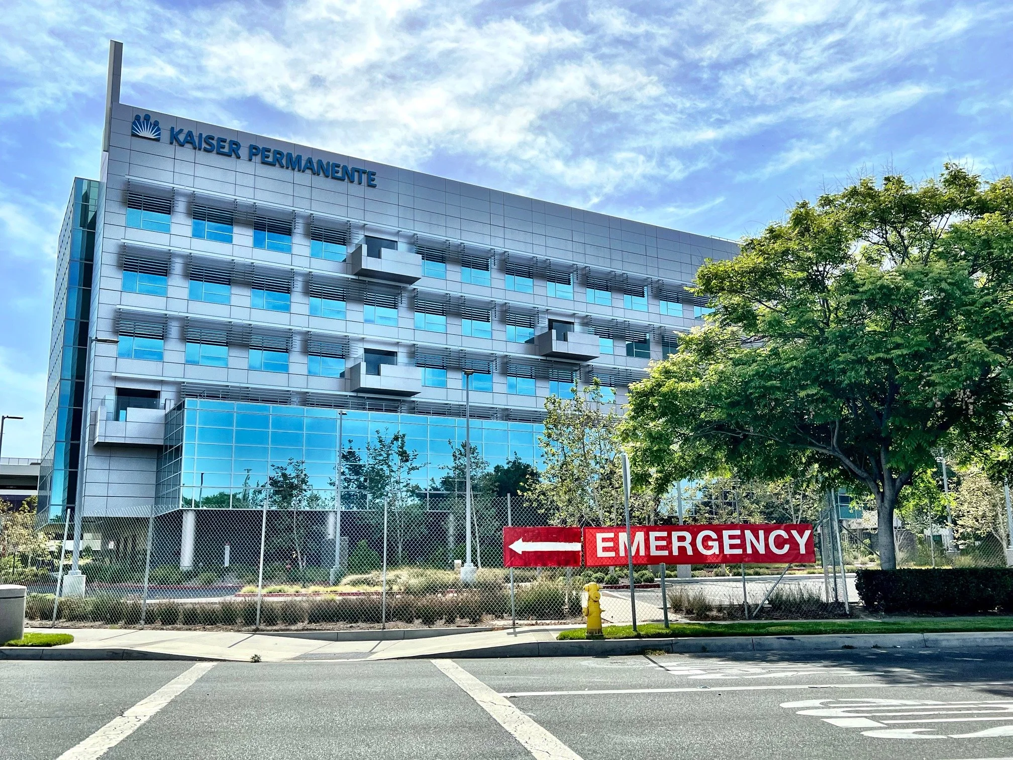 Kaiser Permanente's new north tower opens to patients