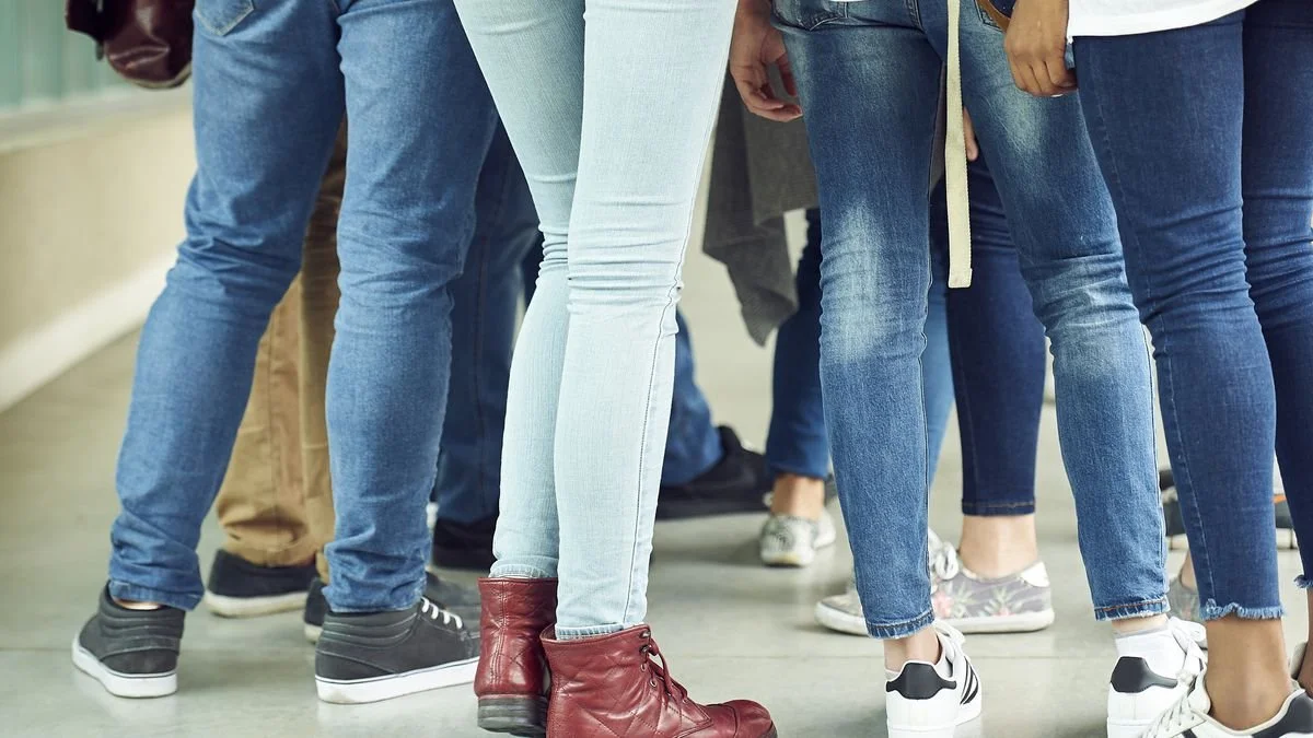 Downey Unified considering gender neutral dress code policy