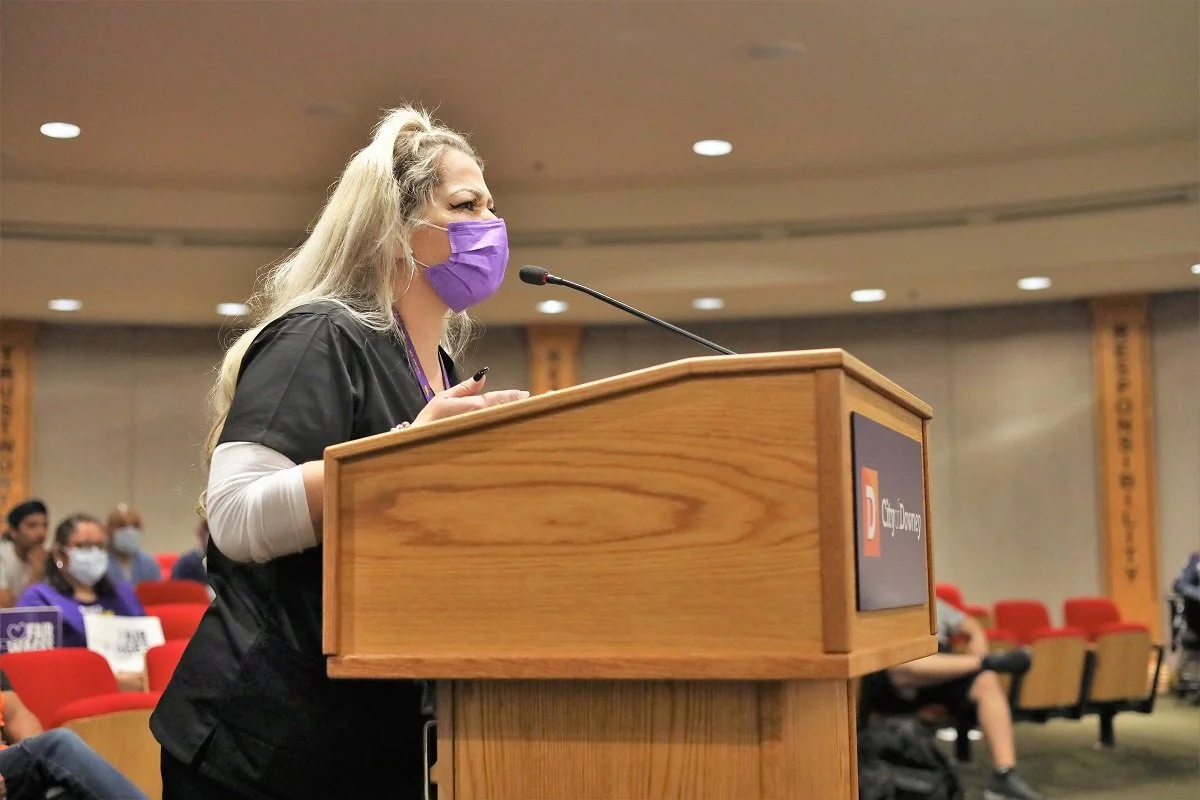 City Council gives healthcare workers $25 per hour minimum wage