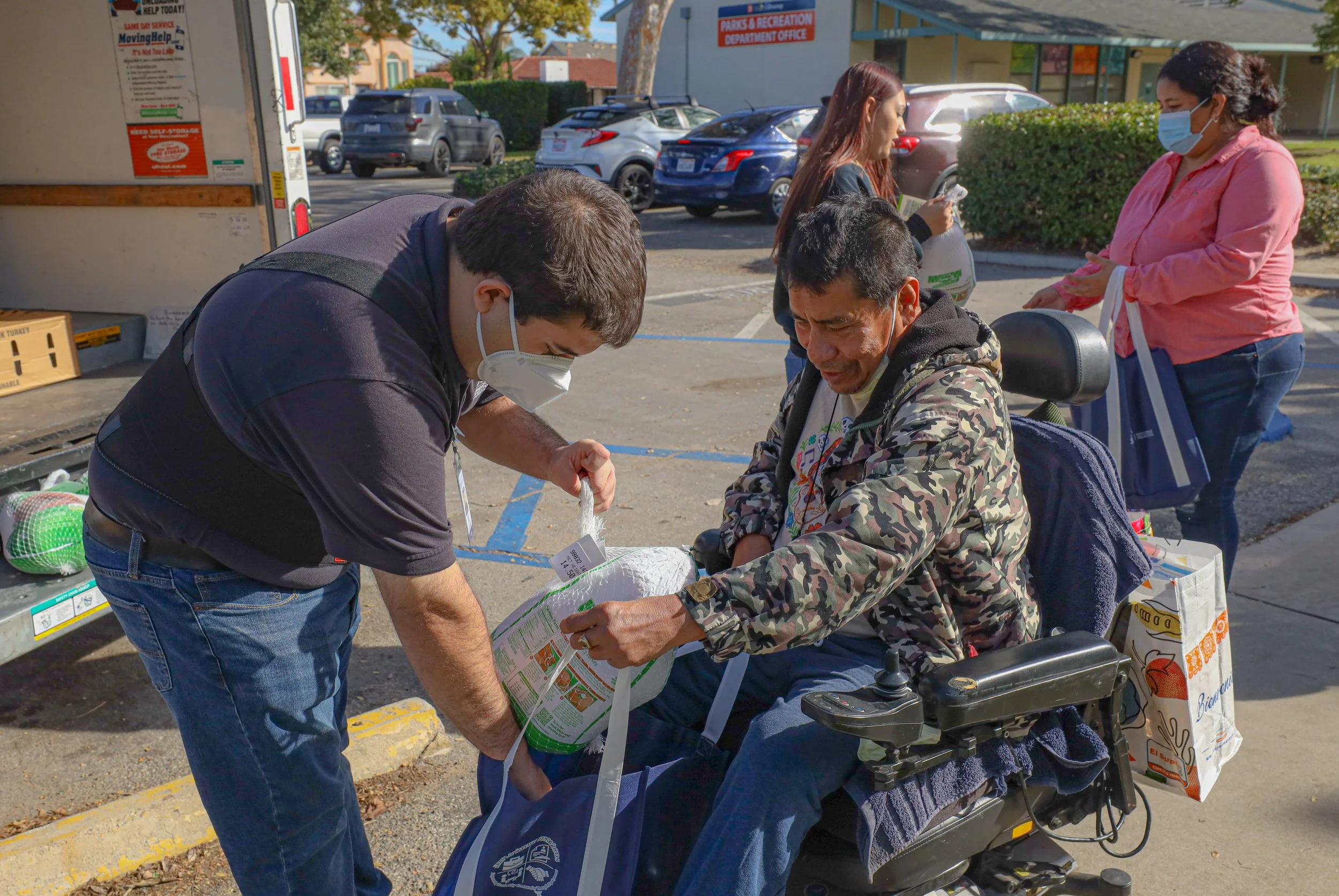 Over 100 turkeys given to those with disabilities