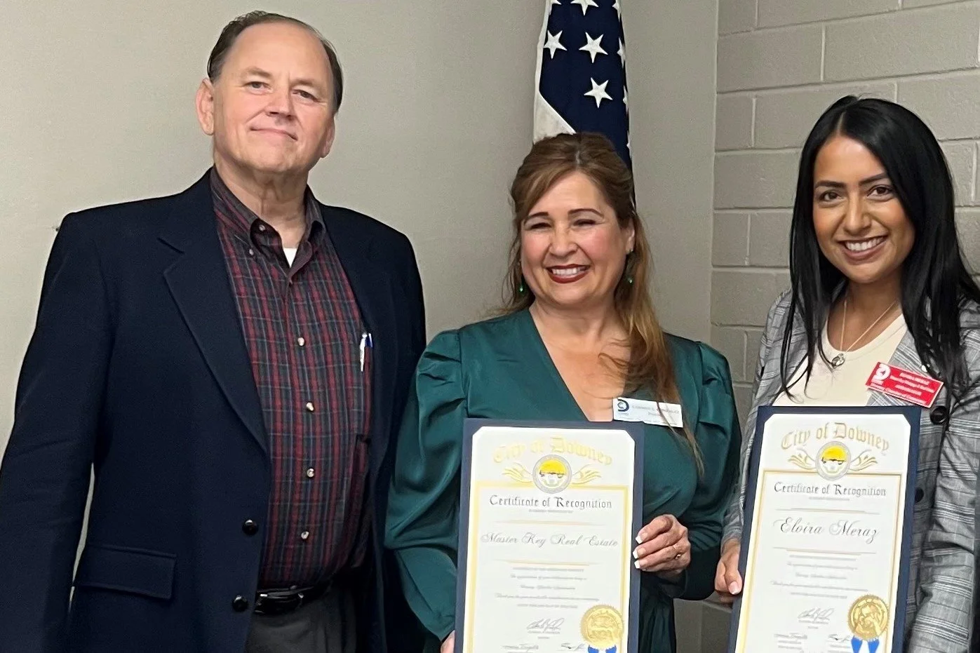 Elvira Meraz presented award for work as chamber of commerce ambassador