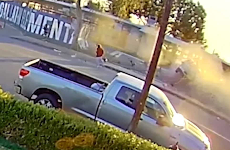 Driver arrested for DUI after crash outside Gallatin Elementary