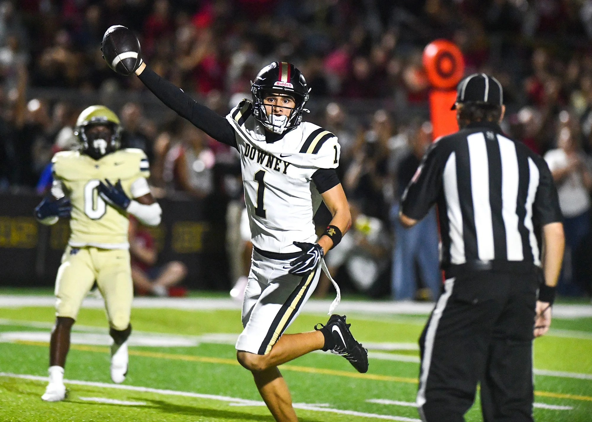 Vikings overpower Bears in rivalry showdown