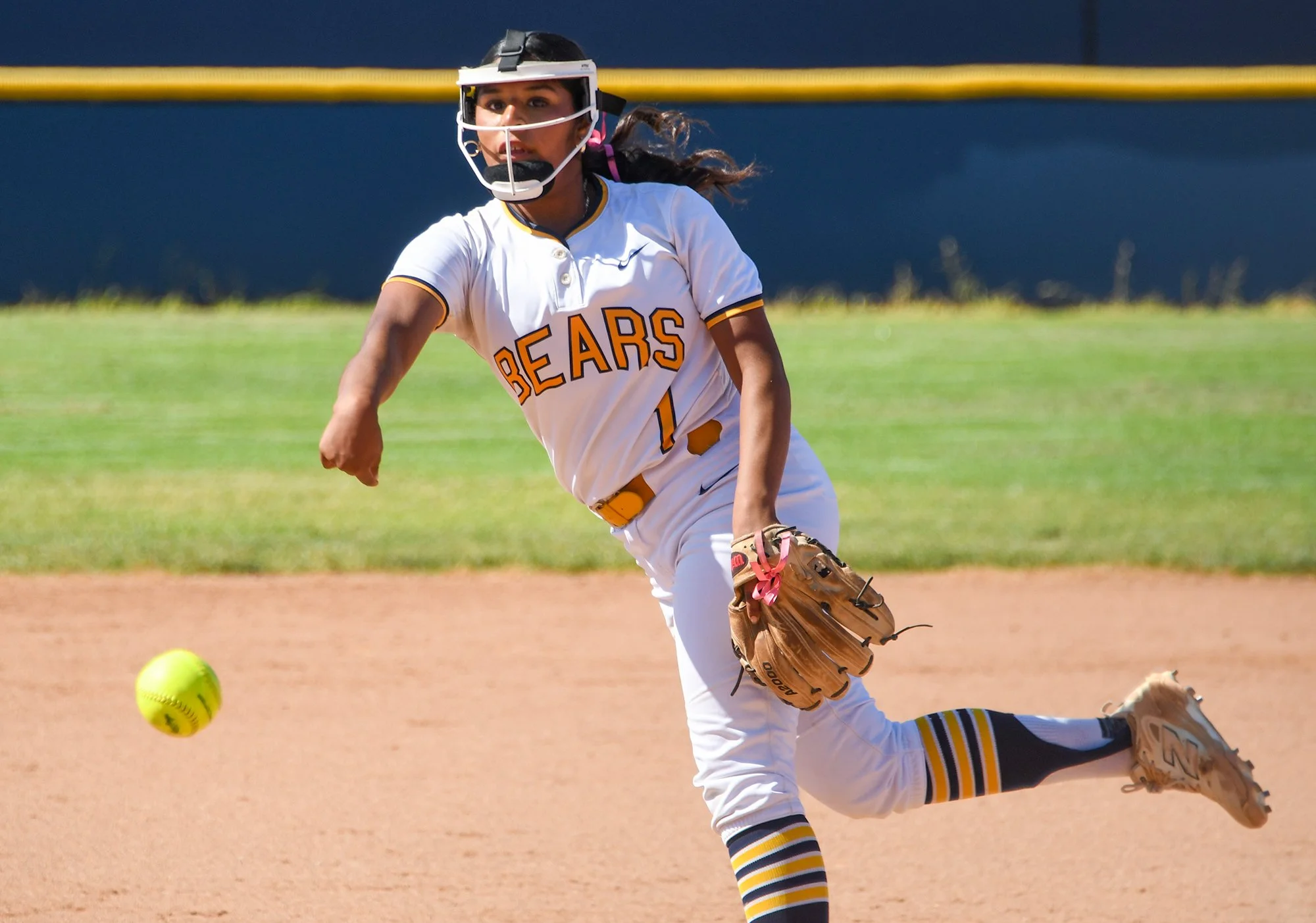 Warren High snaps La Mirada’s 21-game league winning steak