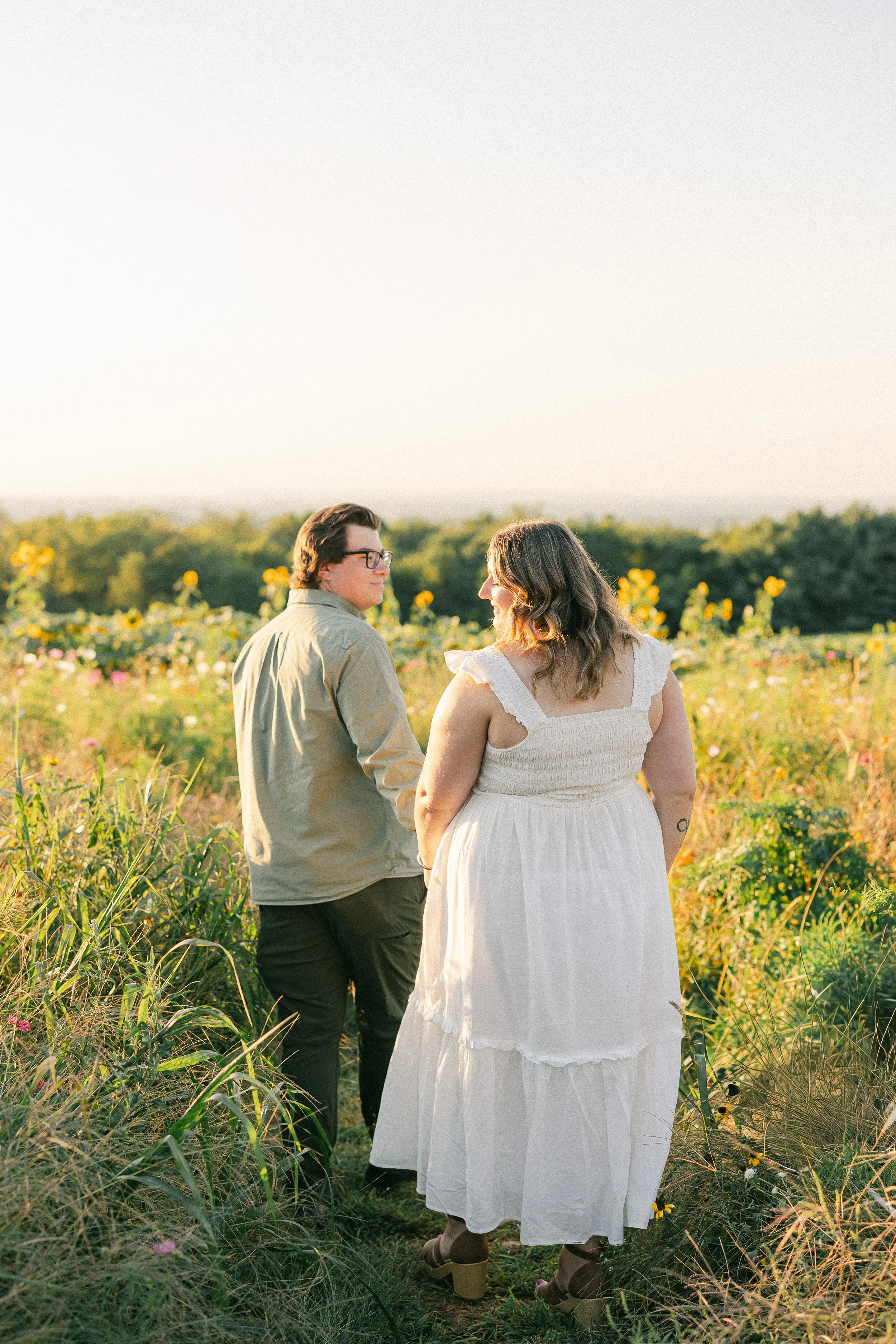 Laura+Noah_Engagement-159.jpg