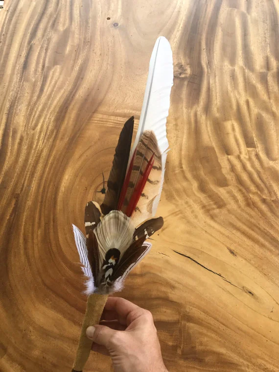 Shamanic Blades - Single White Blade - Econblade1.jpg