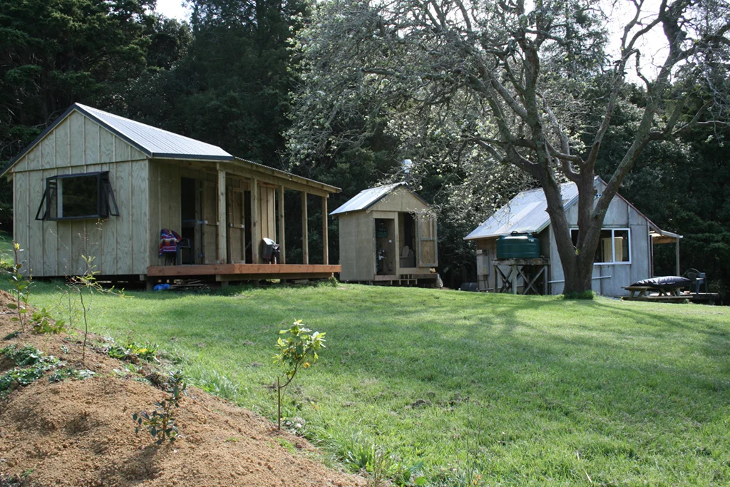 kce-hut1.jpg