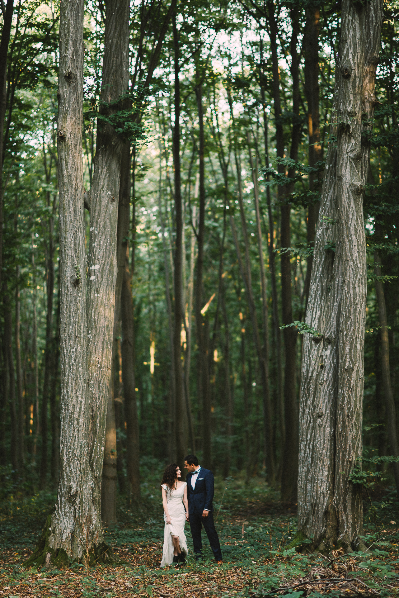 looks_like_film_10_questions_with_artist_dana_and_george_landofwhitedeer_wedding_photography_romania