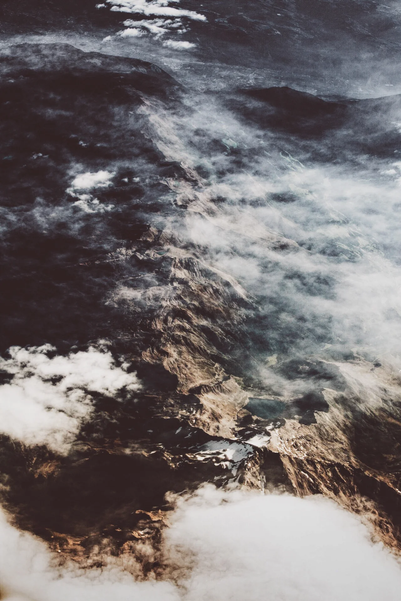 Desmond J Maddocks - VSCO CAM A6