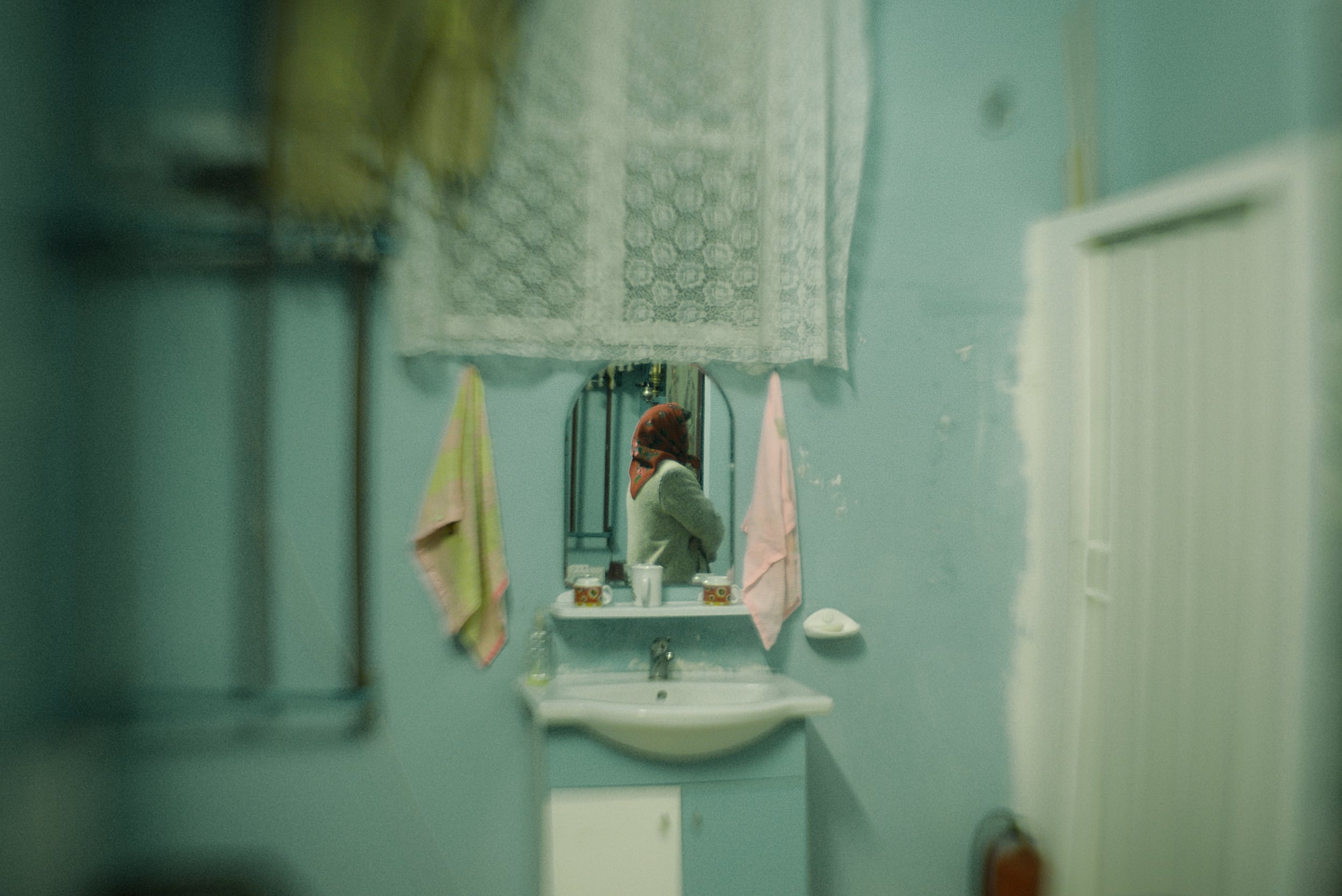 looks_like_film_10questions_interview_cristina_venedict_fine_art_romania
