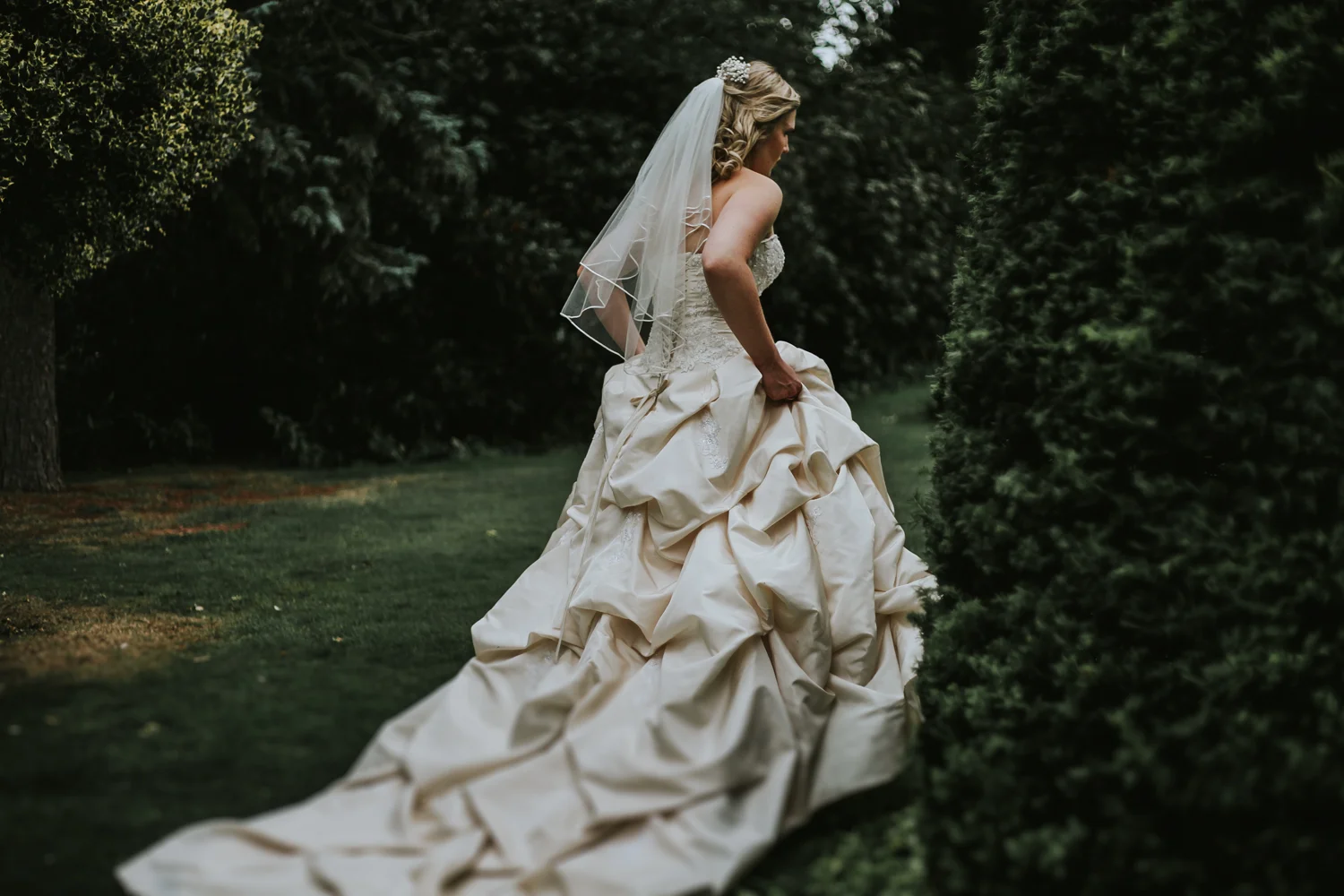 Lookslikefilm_10questions_interview_darina_stoda_wedding