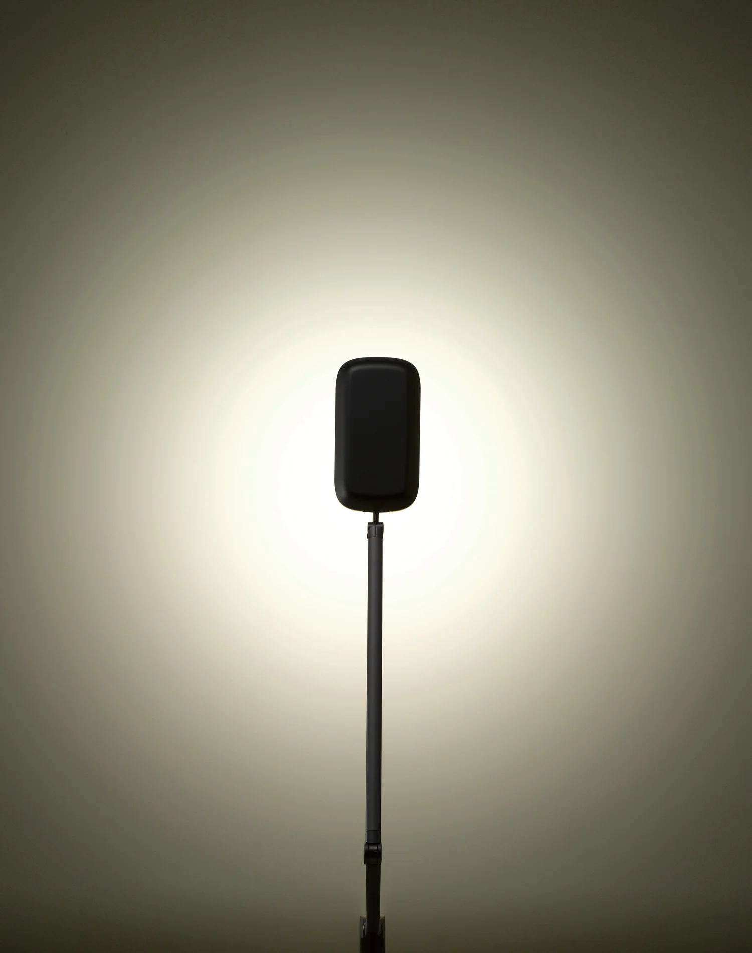 LED-tasklight_Yamagiwa_AplusACooren3.jpg