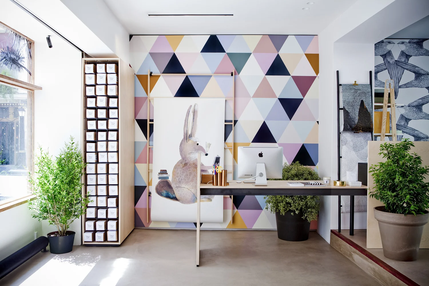 bureau-bien fait-a+a cooren.jpg