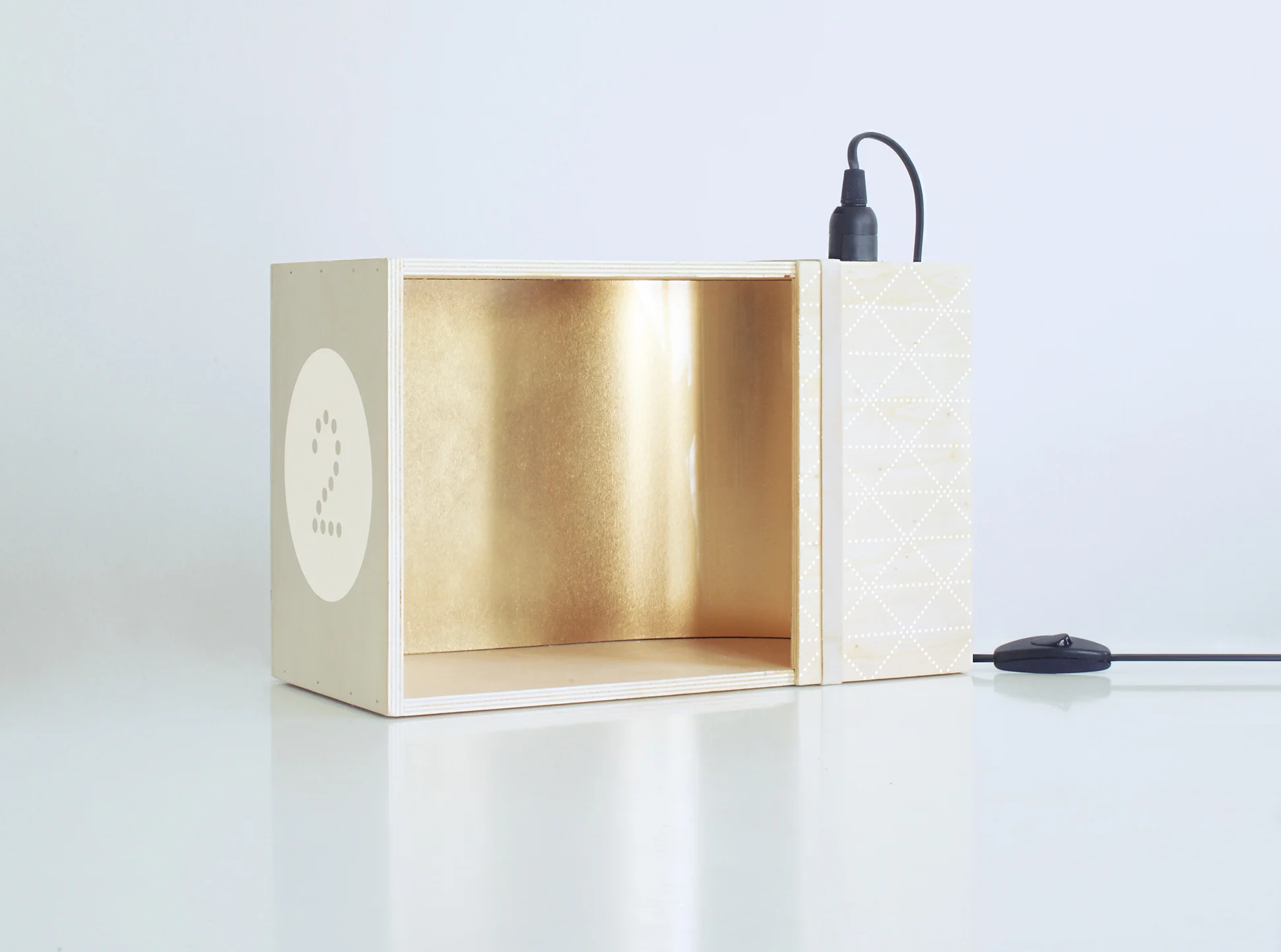 Luxbox, original version