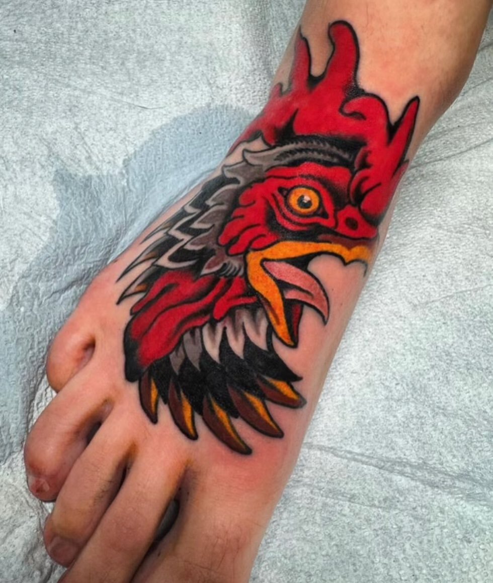 Done by Walker Richardson @w.richardson_tattoos #walkerrichardson #walkerrichardsontattoos #red5va
&bull;
To book with Walker, call the studio for consult times, and information.