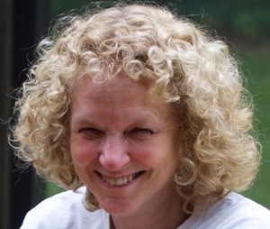 Sandra Lewis.jpg