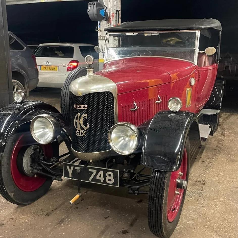 Check this out!! A 1927 AC six. This has arrived for a fair bit of engine performance upgrades, we normally work on these engines fitted to Frazer Nash&rsquo;s.  #vintagecars #vintageac #acsix #villagegarage #funstuff #acenginerebuilds
