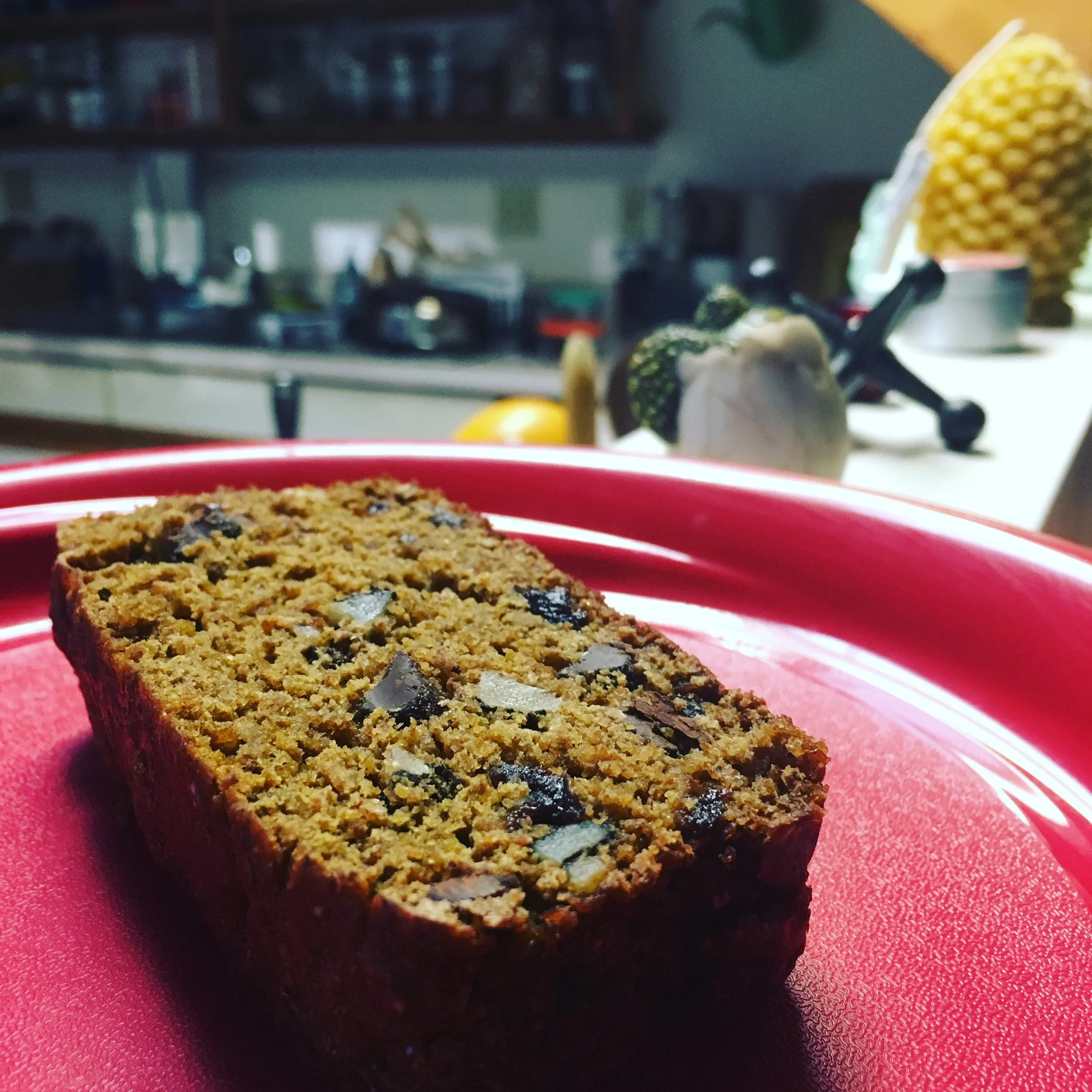 And there you have it. Perfectly awesome pumpkin bread baked intuitively. 