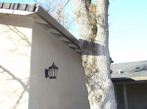 12-11_gutter_pics_for_web_site_006.jpg
