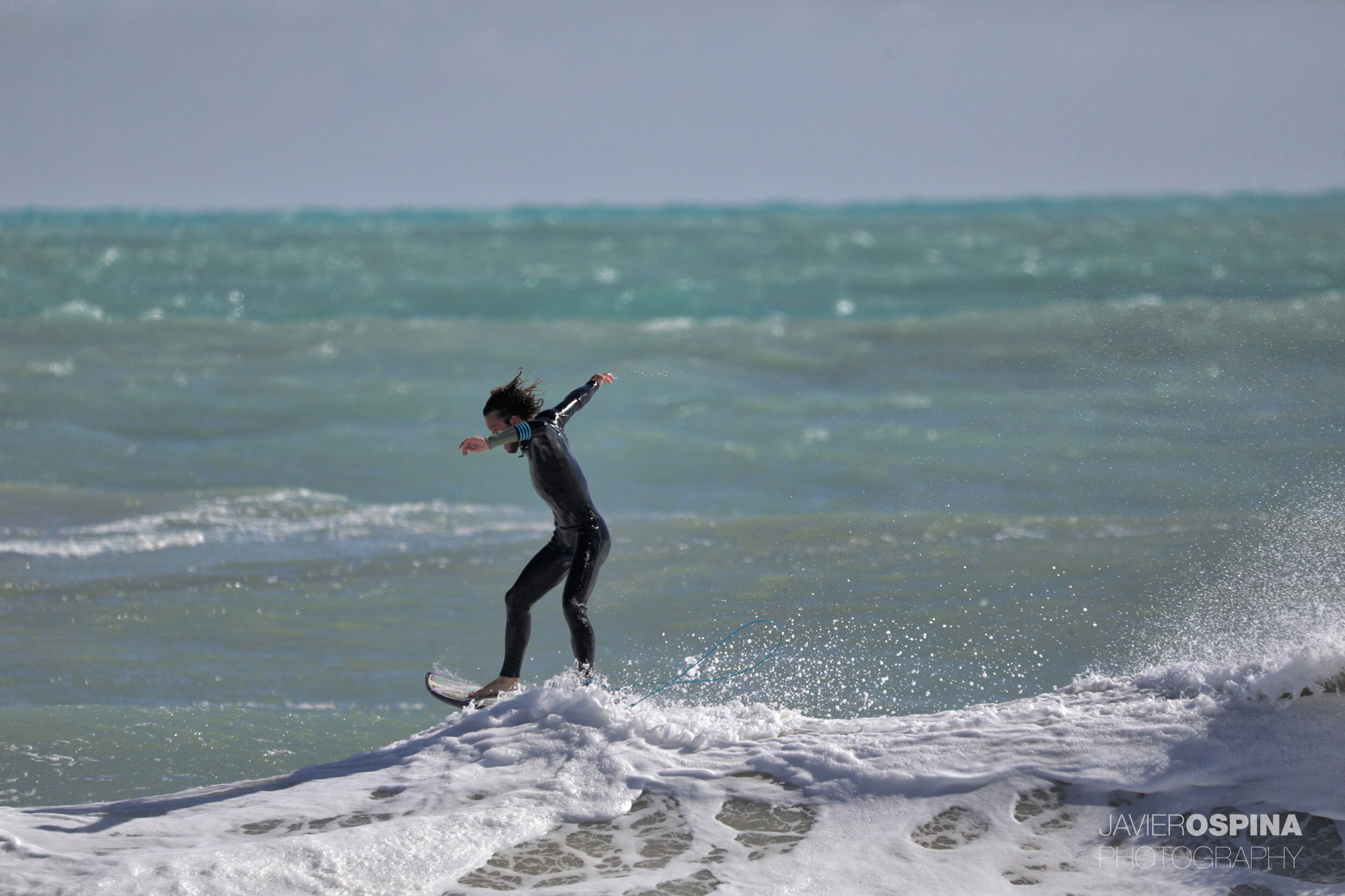 surfing-surfer-maimi-beach.jpg