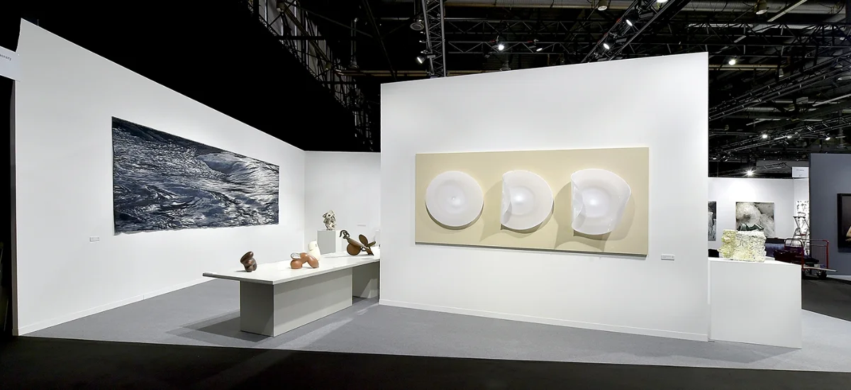 Group Exhibition at artgenéve 2018 featuring work by Kari Dyrdal, Deirdre McLoughlin, Richard Meitner, Adi Toch, Su Xianzhong and Jeremy Maxwell Wintrebert.