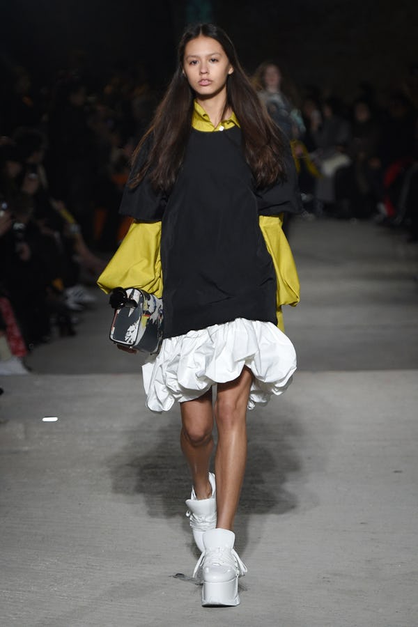 Marques'Almeida AW18 (Photo: theimpression.com)