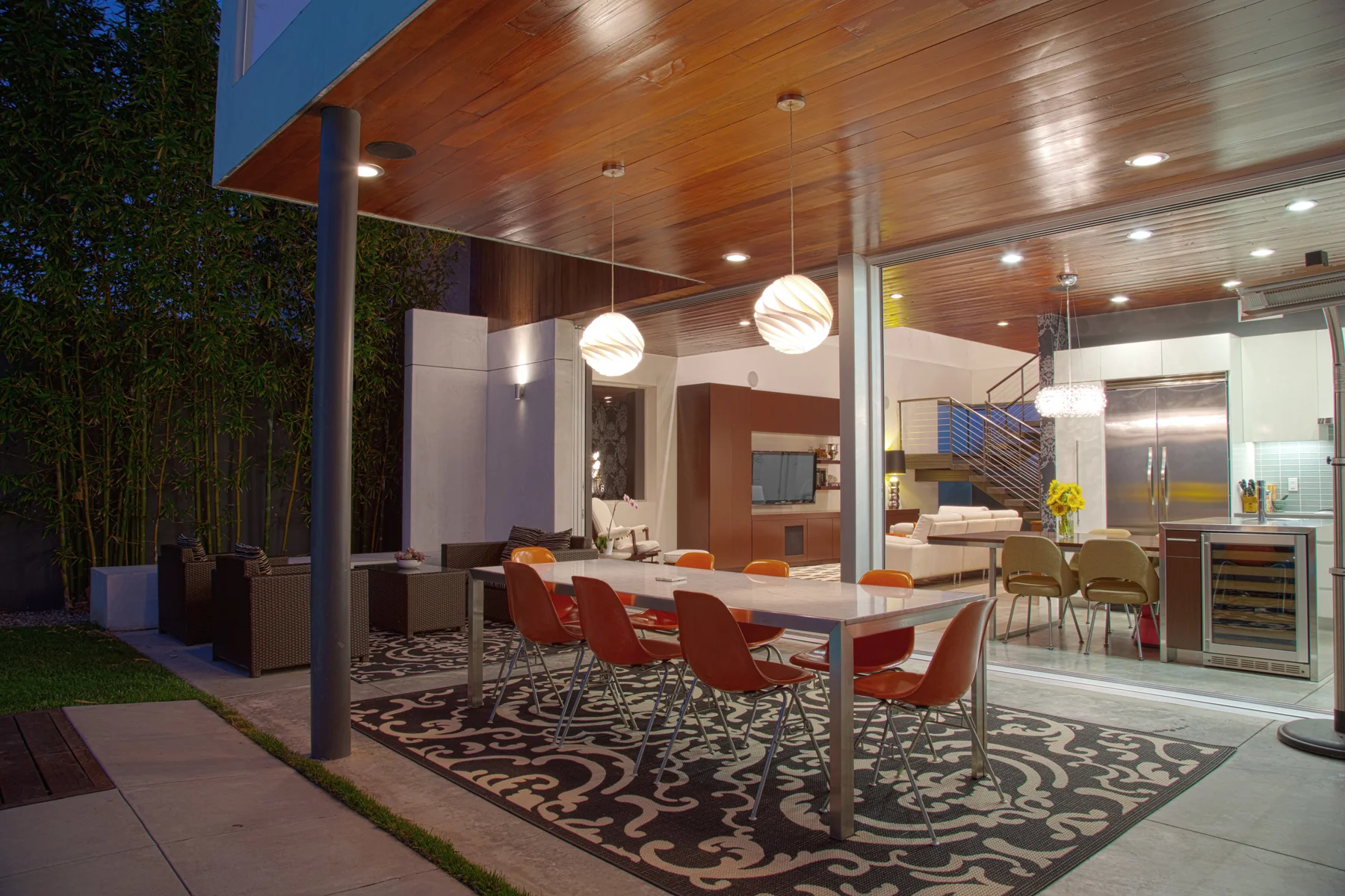 houseback3.jpg
