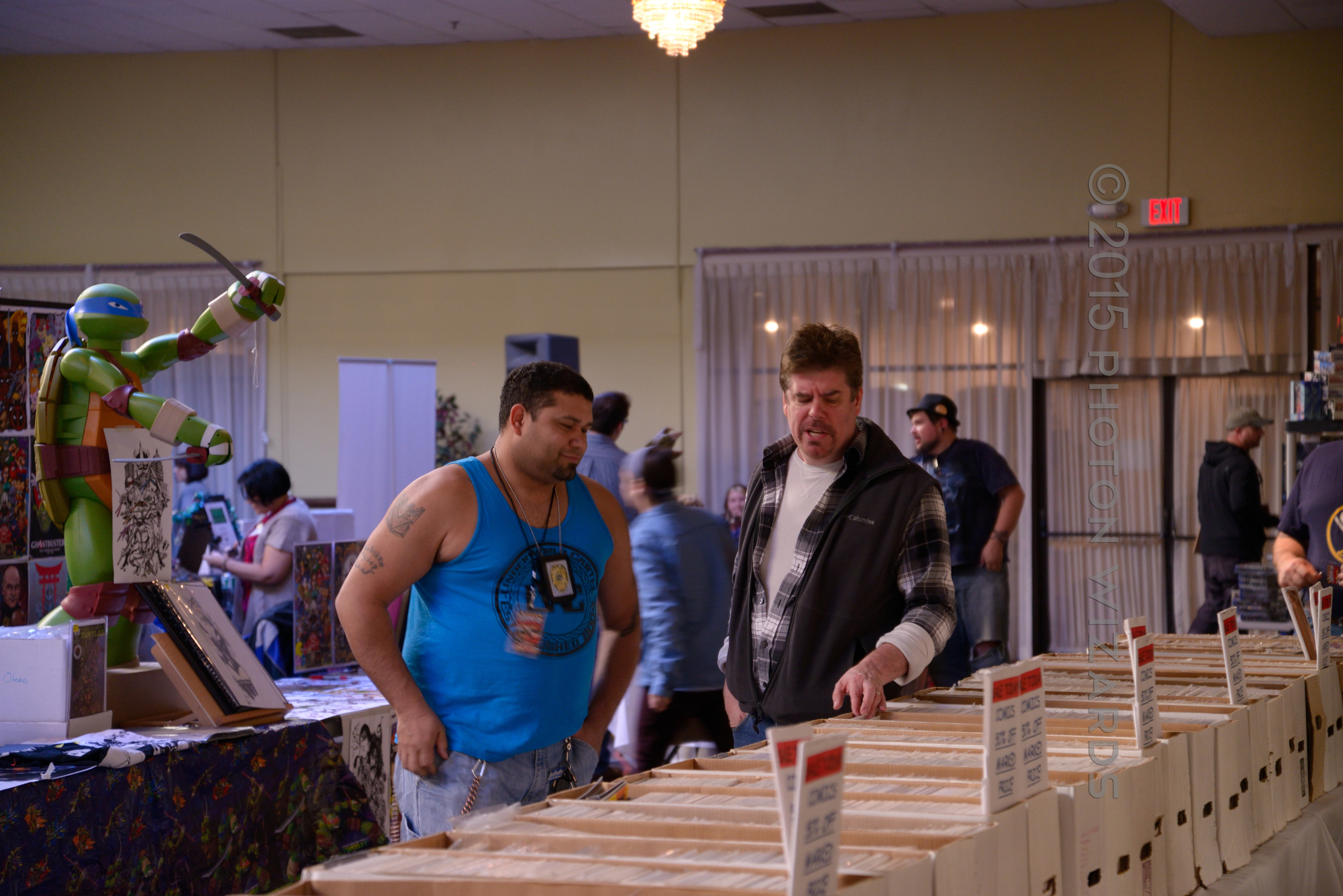 Mike Zapcic Perusing Some Longboxes