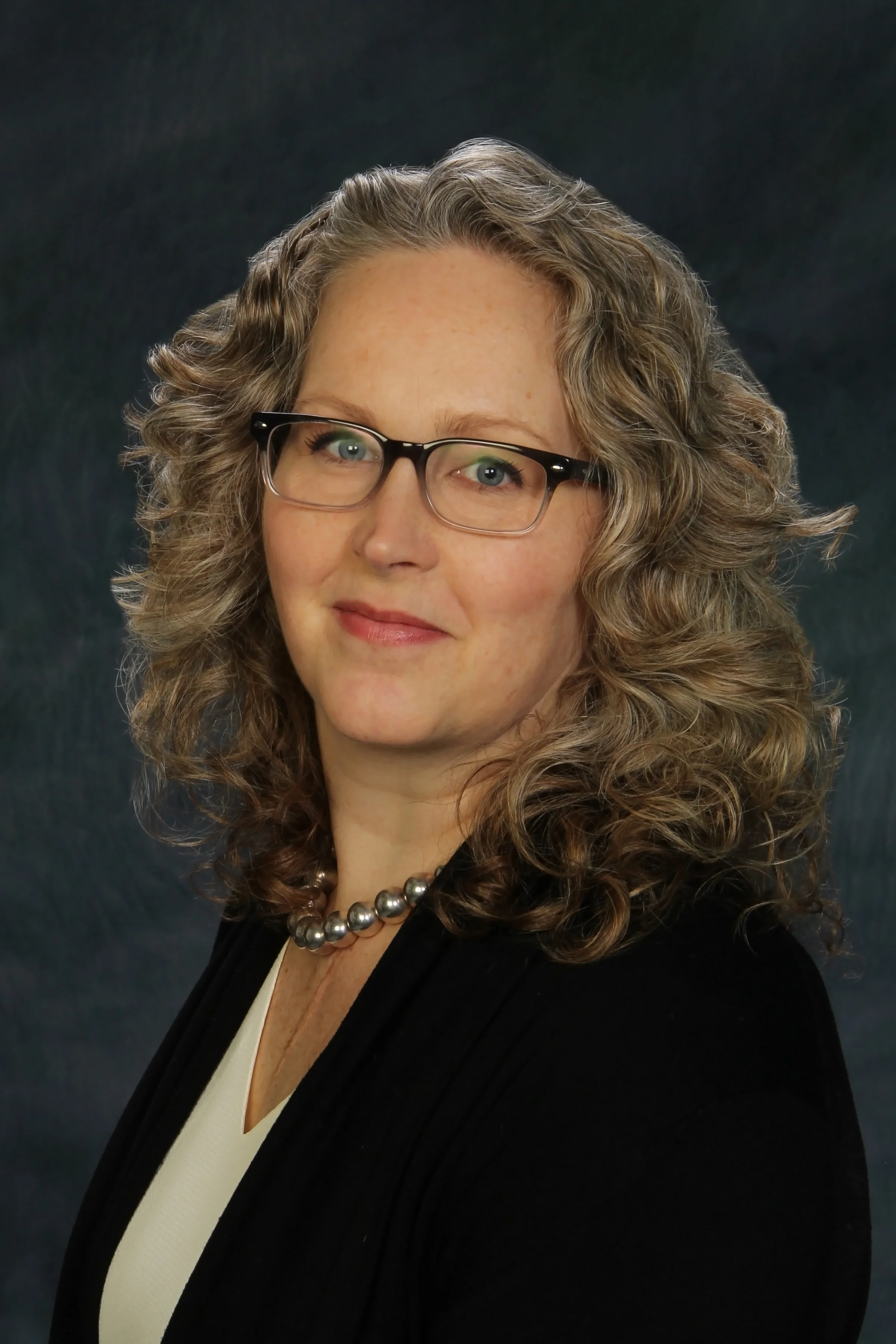 Deb Rosen, LCSW Executive Director Deb Rosen (She/Her/Hers) joined Bivona Child Advocacy Center in April of 2017. Deb is a Licensed Clinical Social Worker and has focused her career on the needs of children and families involved in the child welfare, foster care, juvenile justice, and behavioral health systems. She earned undergraduate and graduate degrees in Social Work from the University of Wisconsin and previously held positions as a medical social worker, a child and family therapist, Director of Out of Home Care for the Bureau of Milwaukee Child Welfare, Director of Child and Family Services in Monroe County, andManaging Director of Strategic Partnerships at Hillside Family of Agencies.
