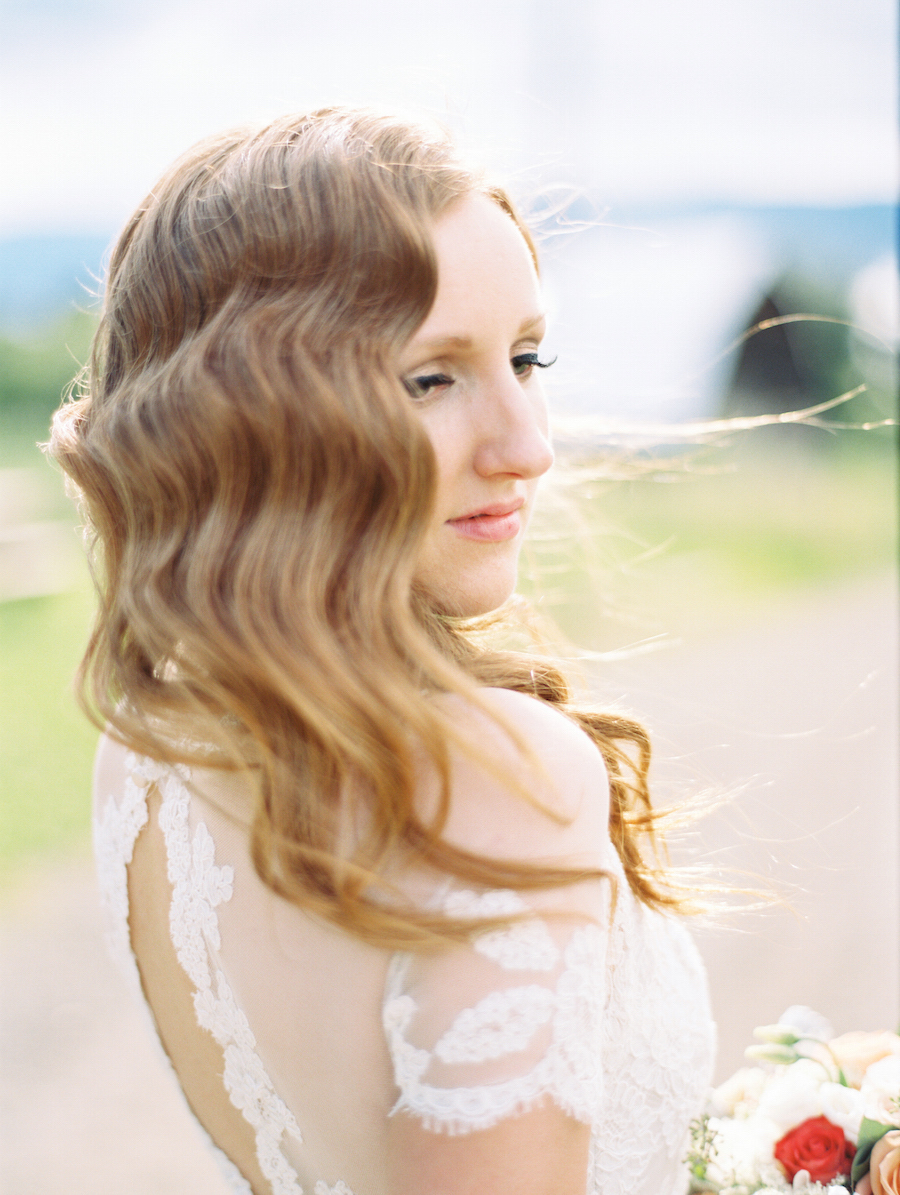 Jenna-Hill-Canadian-Wedding-Blog