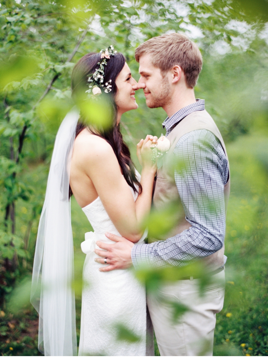 Vale-and-Vine-Fine-Art-Weddings