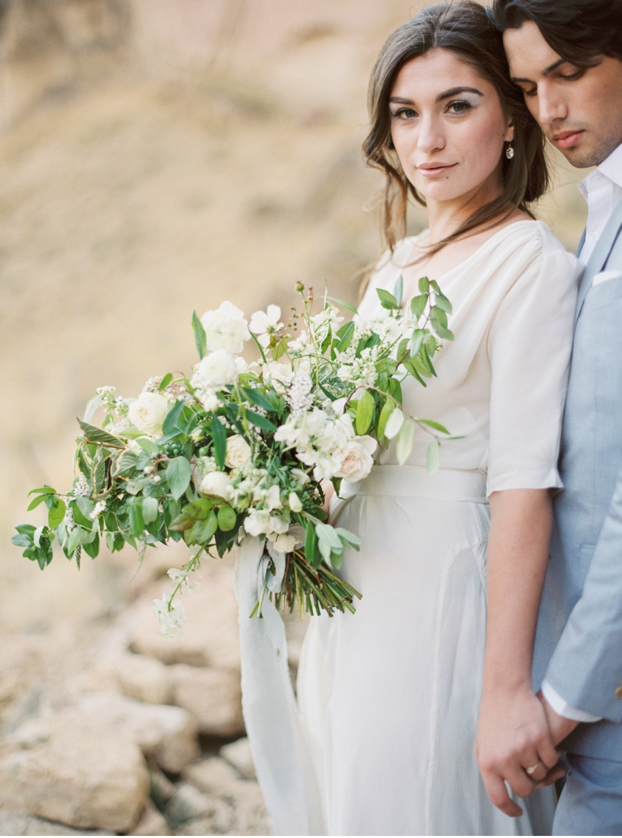 Vale-and-Vine-Wedding-Blog