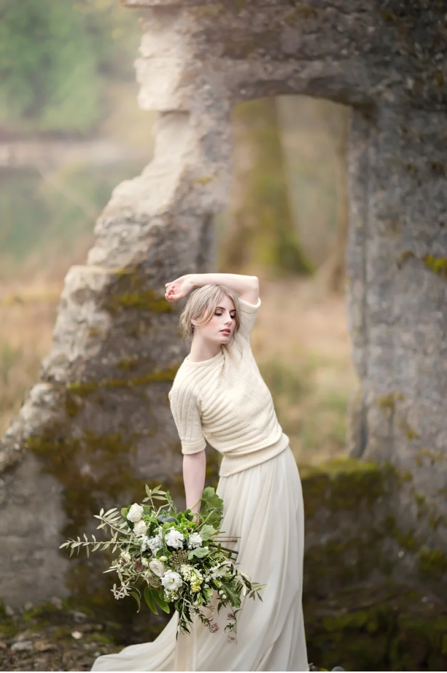 Versatile Bridal Style among Ruins