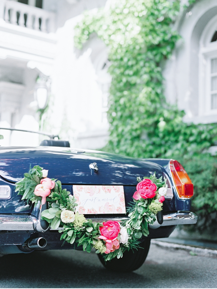 Vintage-Car-with-Florals-Hycroft-Manor