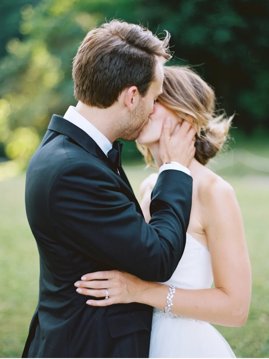 Vale-and-Vine-Wedding-Blog