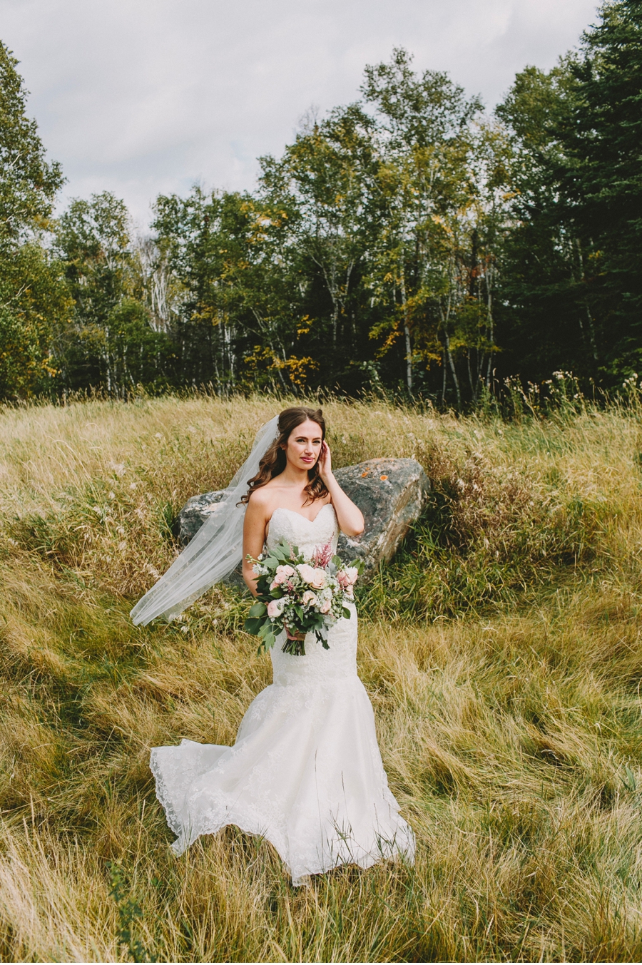Windswept-Bride-in-a-Field