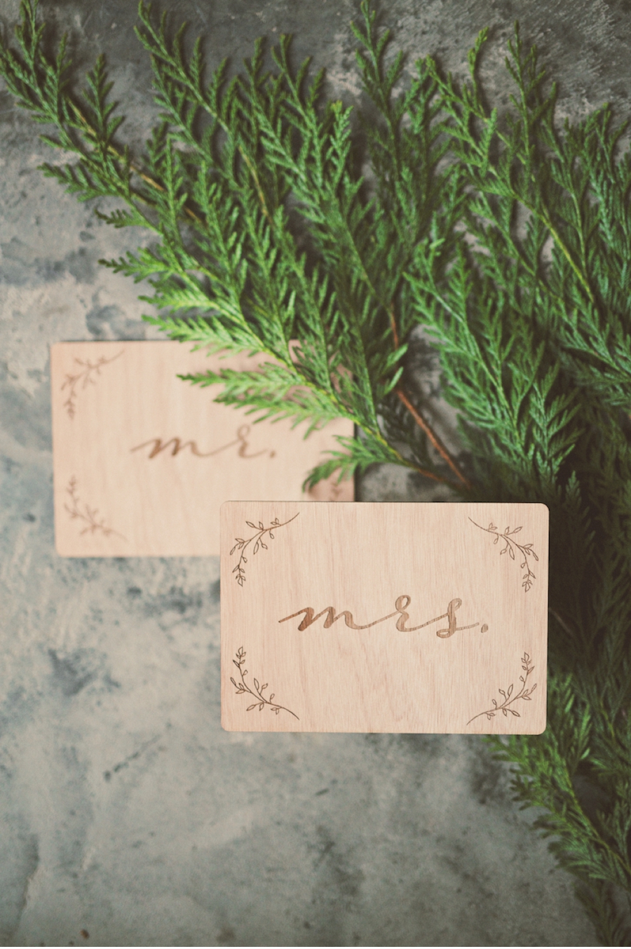 Wooden-Wedding-Labels