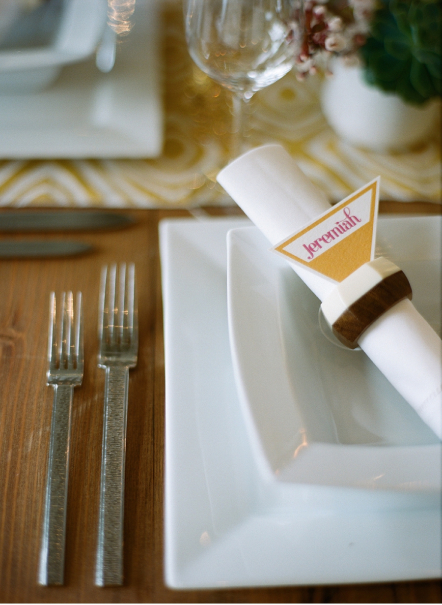 Geometric-Place-Settings-Wedding-Ideas