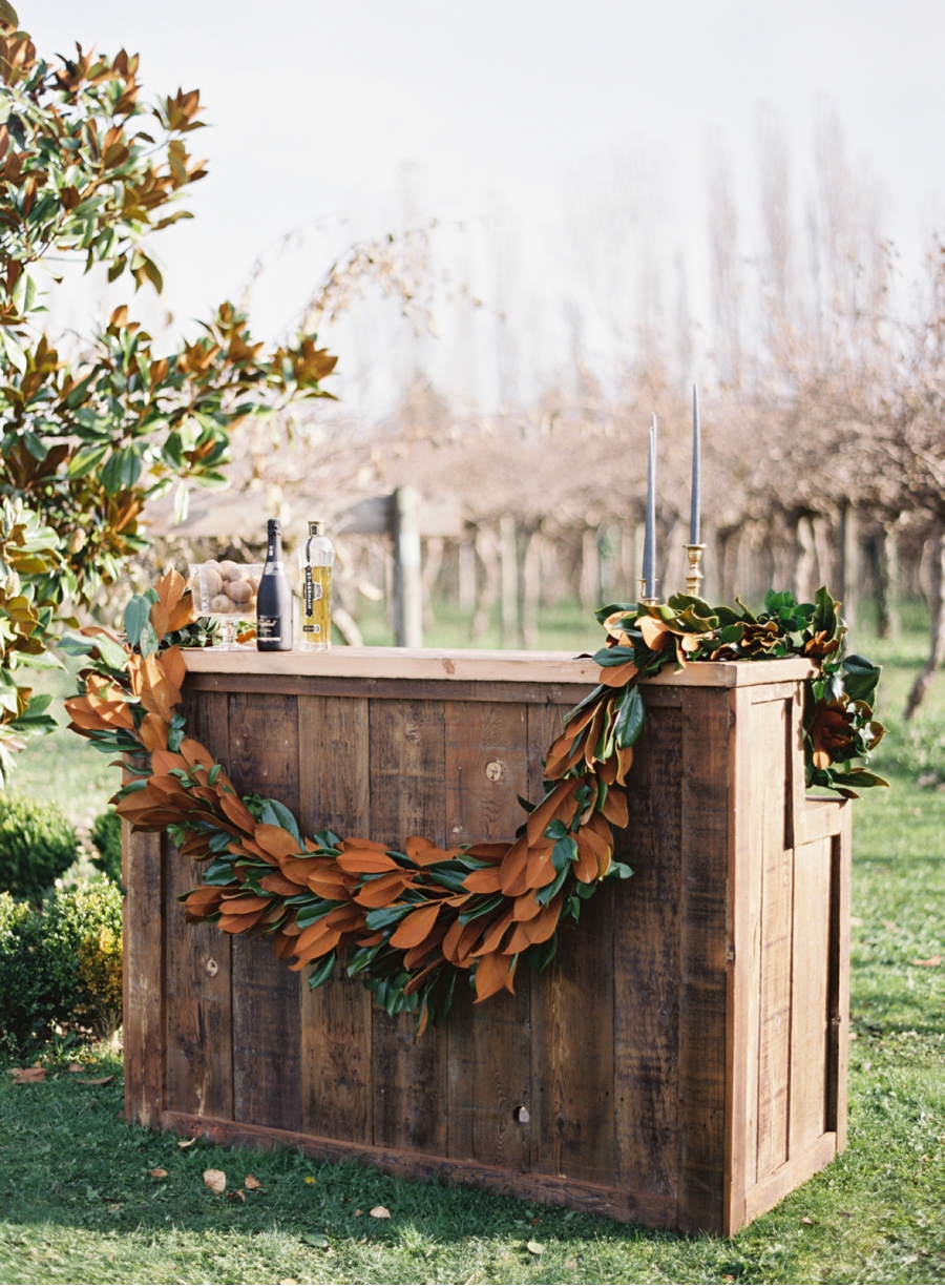 Fall-Vineyard-Wedding-Bar-Ideas