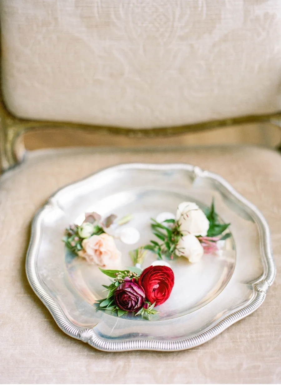 Wine-and-Blush-Wedding-Inspiration
