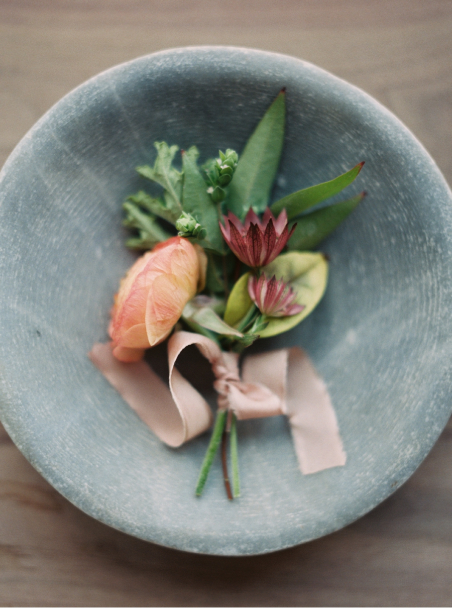 Fine-Art-Wedding-Boutonnierre 