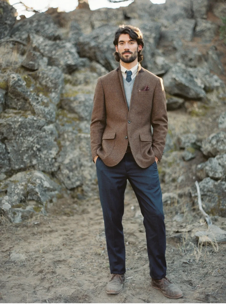 Grooms-Attire-Brown-and-Navy