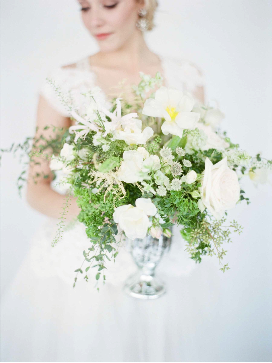 White-and-Green-Reception-Centerpiece