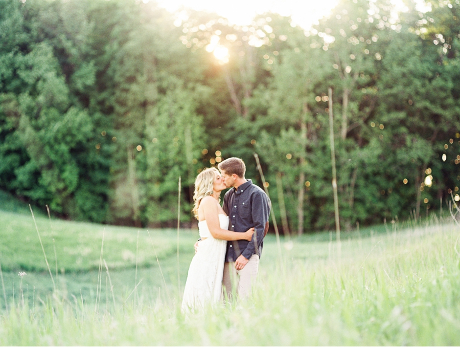 Canadian-Fine-Art-Wedding-Blog