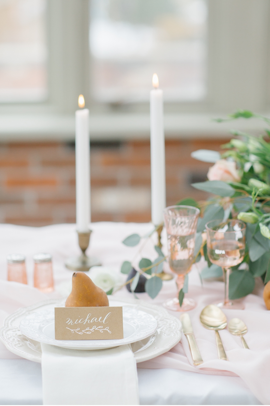 Indoor-Wedding-Reception-Ideas