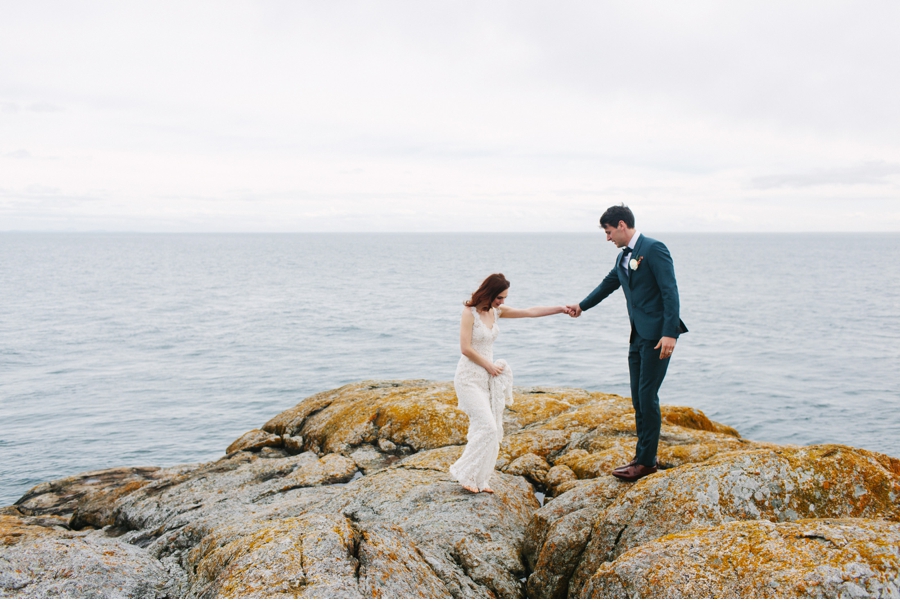 Bride-and-Groom-on-Vancouver-Island