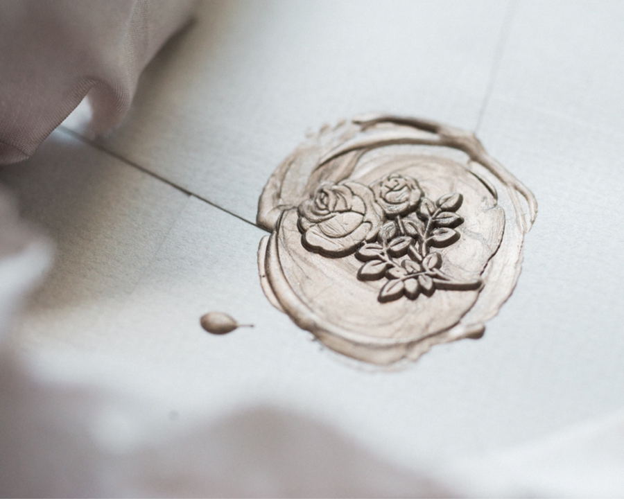 Champagne-Wax-Seal-with-Rose