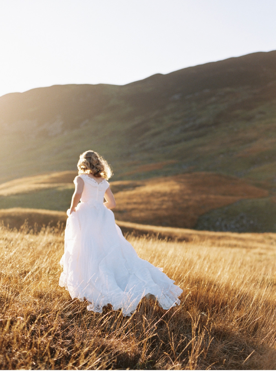 Canadian-Fine-Art-Wedding-Blog